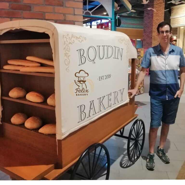 A Padaria Felix de Banguecoque está pronta para a época das férias com os seus deliciosos pastéis artesanais A Padaria Felix de Banguecoque está pronta para a época das férias com os seus deliciosos pastéis artesanais